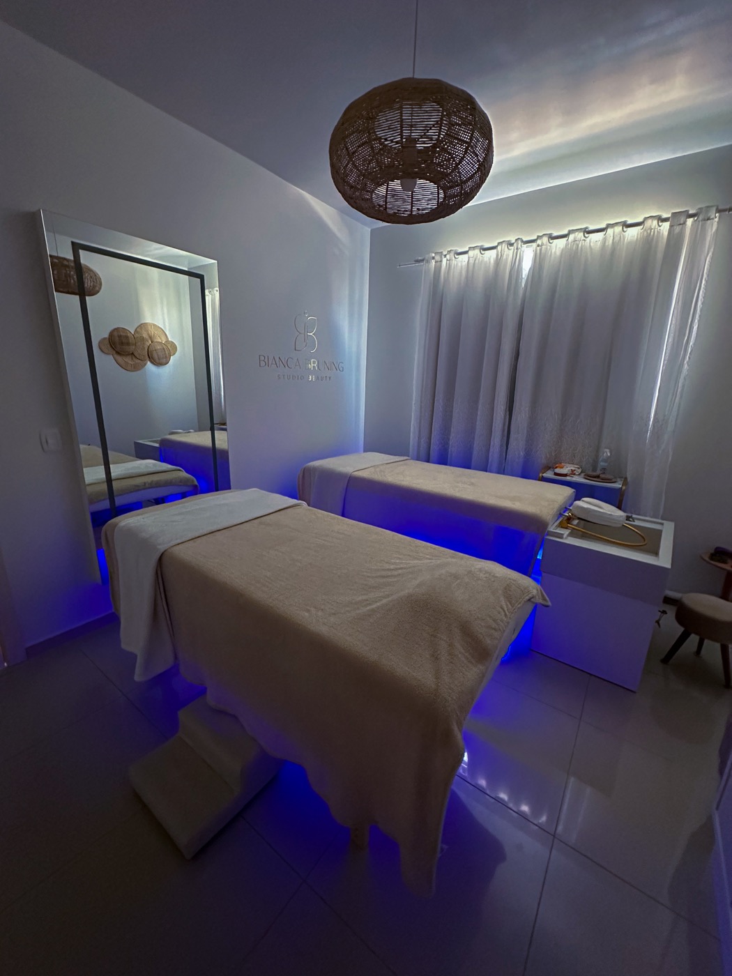 Espaço de atendimento do Studio Beauty