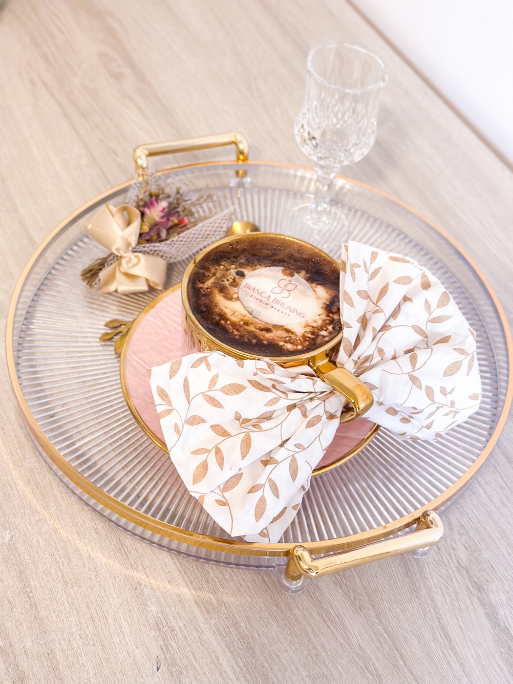 Café de boas-vindas do Studio Beauty
